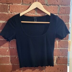 💜 Lettuce Trim Stretchy Knit Short Sleeve Crop Top Medium